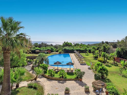 Charming Luzmar Villas