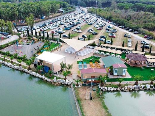 Camping Free Beach (by Happy Camp)