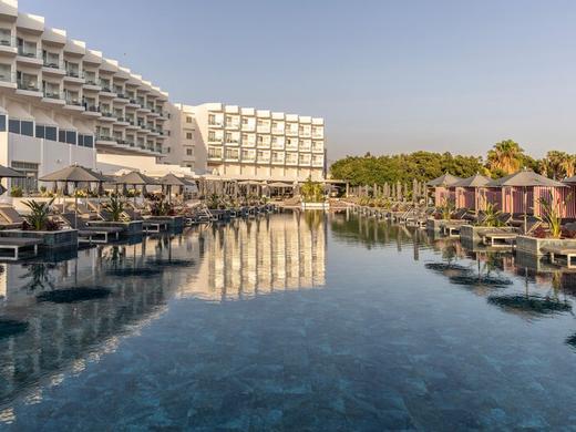 Cali Resort & Spa
