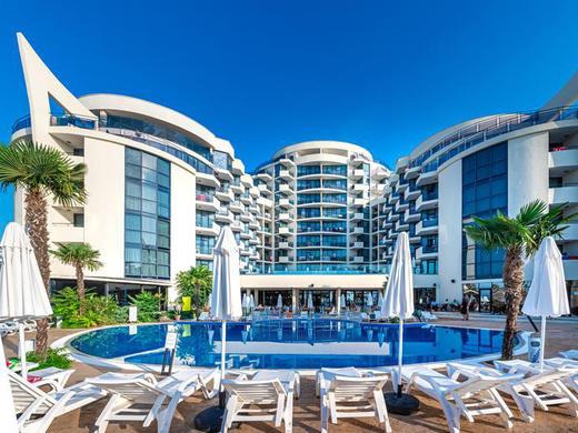Zenith Hotel