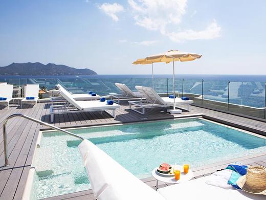 Sabina Playa Hotel
