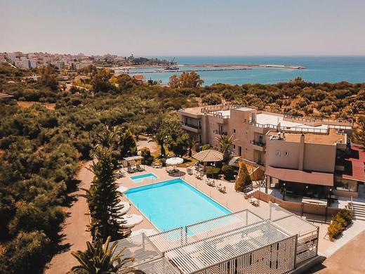 Apollo Resort Art Hotel