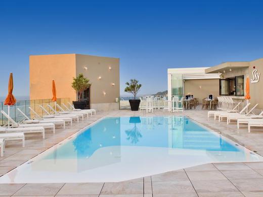 Luna Holiday Complex