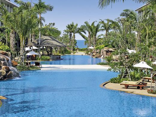 Ravindra Beach Resort