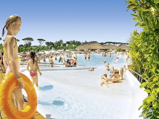 Happy Camp HU Park Albatros Village