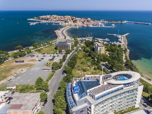 Laguna Park and Aqua Club