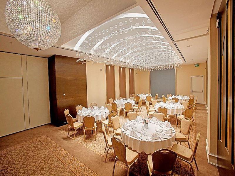 19B6E56747B3C59402545CAB456A6180