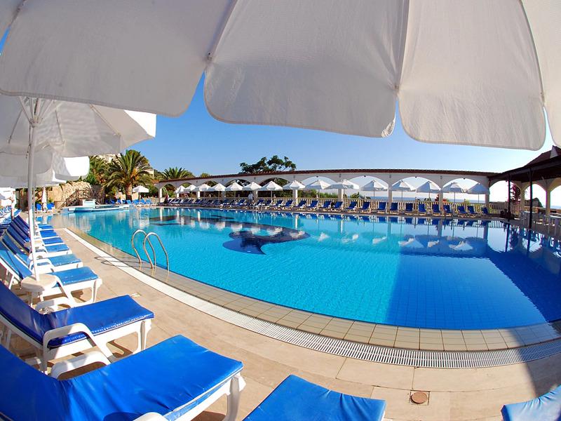 2E195E099BCE933DA3C218EFE49E492A