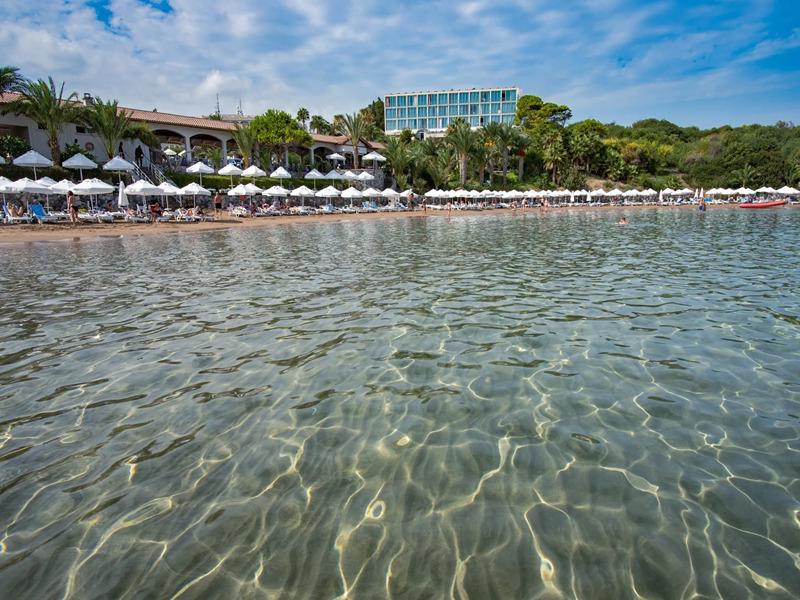 3B0BBC7F1B00A568EF3E91B92A6E9BCE