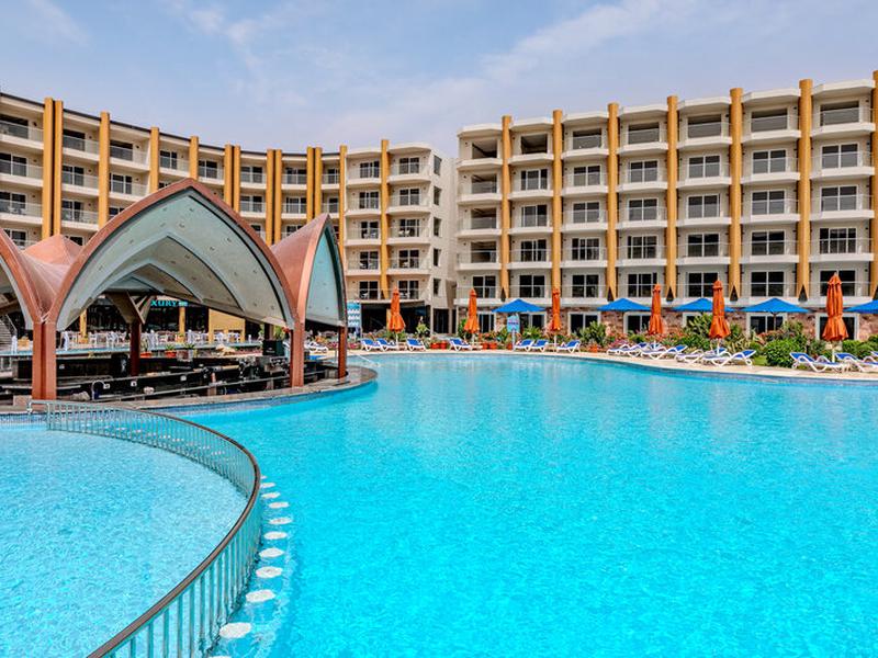 Rewaya Luxury Resort