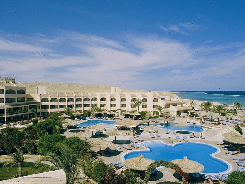 Flamenco Beach & Resort