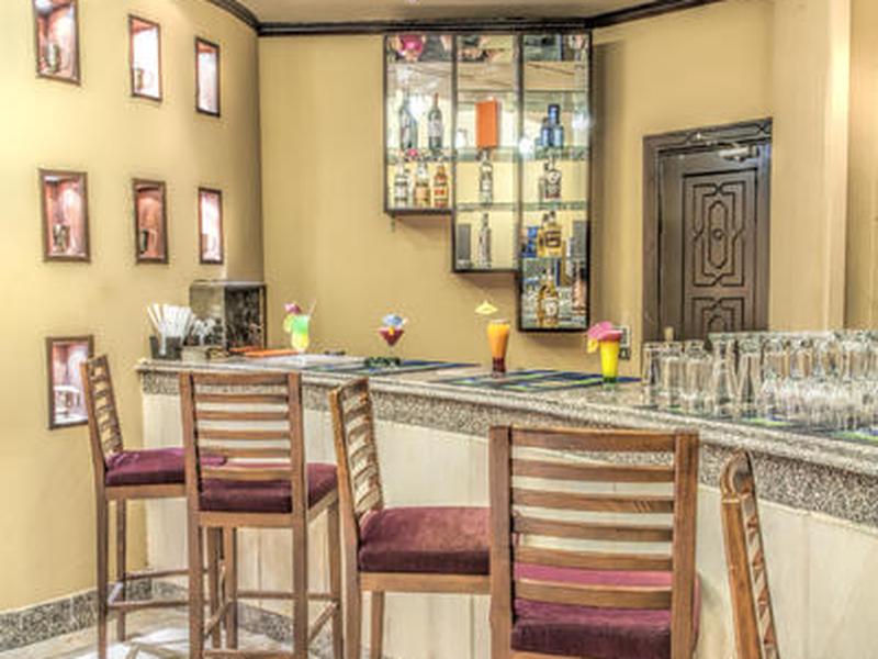 98893008F692830400A2C0264DAE6BA1