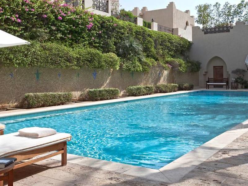 77C4BD2EE360BF8042D61A2D8A6892C2