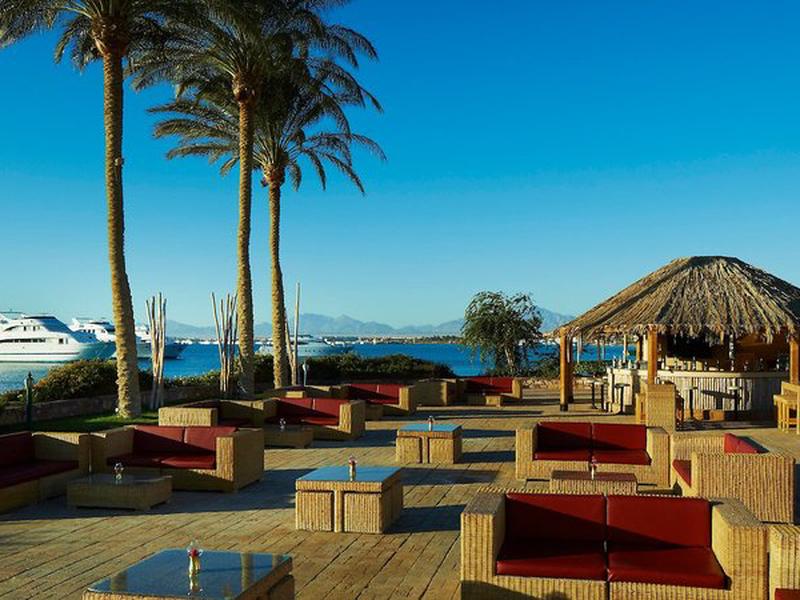 FA9D0B87AB17E48B75A7EF5E34455F46