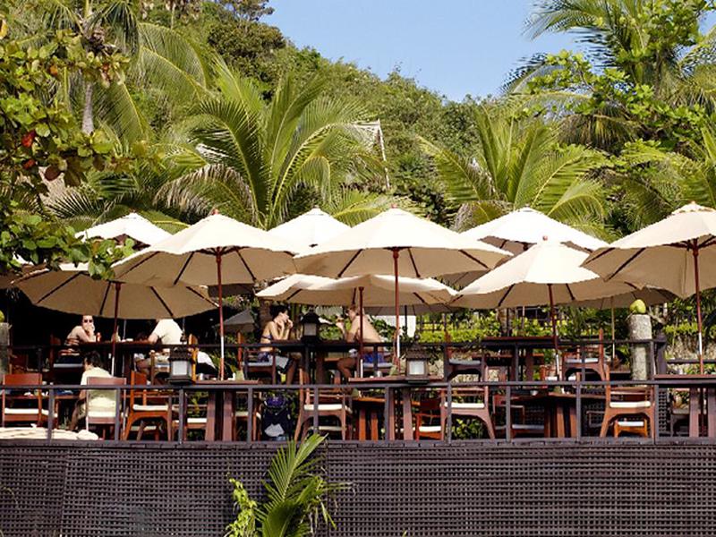 F52E8A29358E8B6B5D52B89221185A33