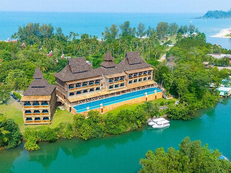 A5D0FF30D3D8A5ED6C0A60AE6C43EDE3