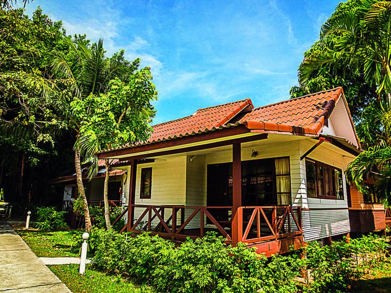 Coco Palm Beach Resort