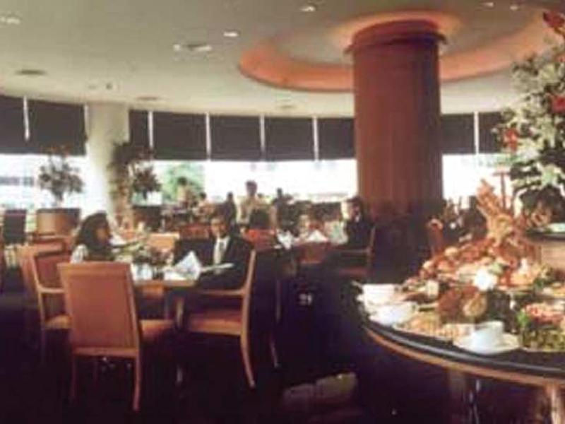 0ECF6FD4CE71E5749DB95784A03F8477