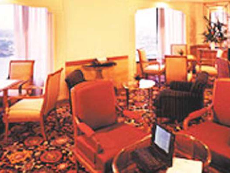 EF0D58FE348EC3CEB2D1A5F9422D1158