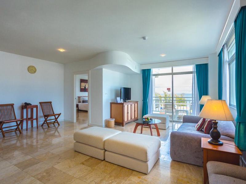 728823ABDD6AF559C3B5D805F9802967