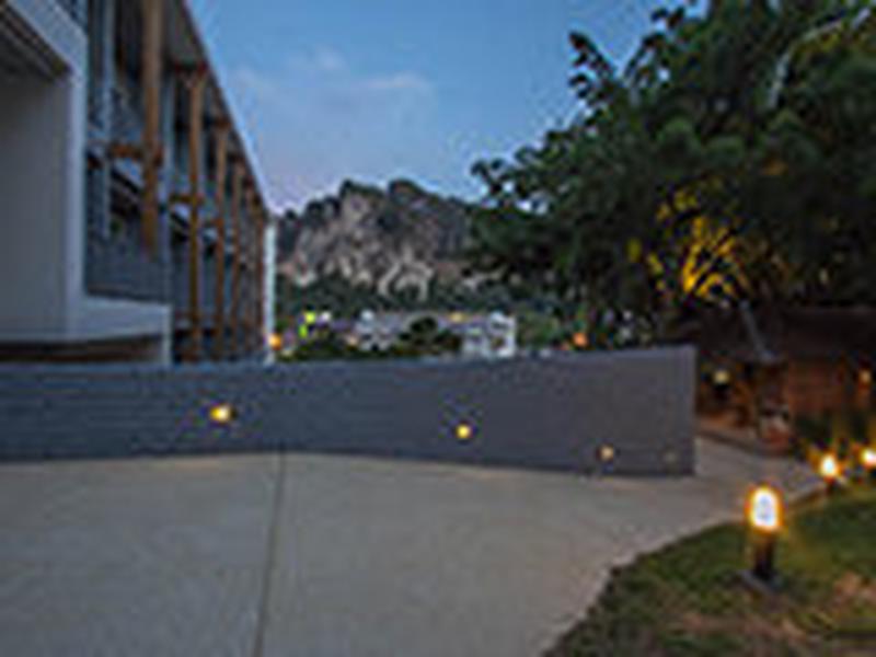 4604BBA1C6D4DE58C2BE8E5FF2E63C73