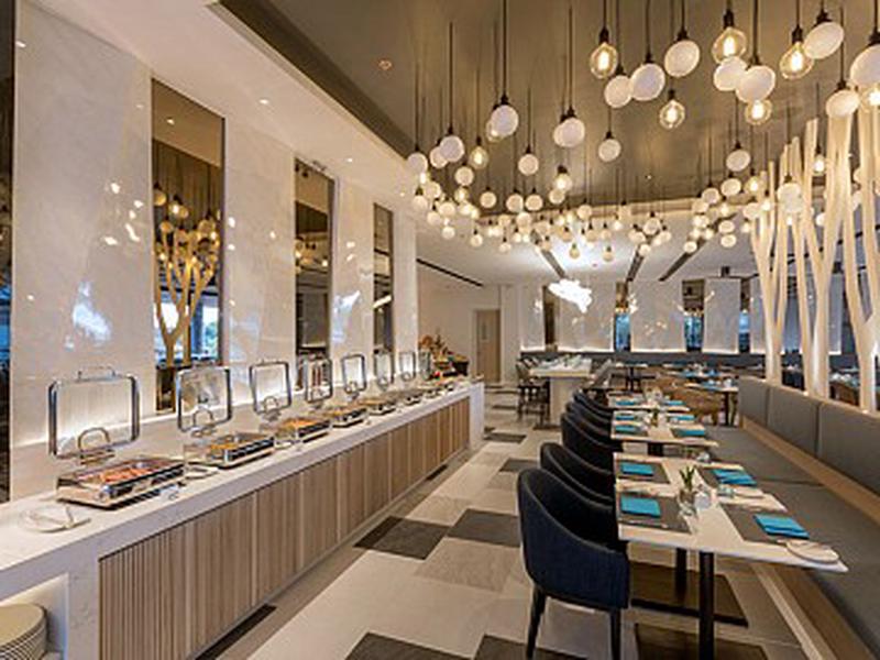 01EF39F39789E24E06230445A04BB557