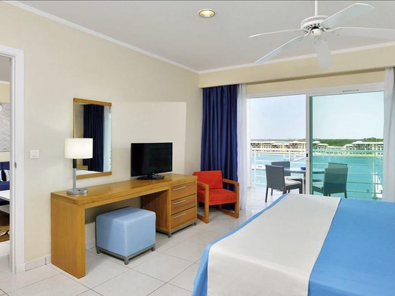 332A3D0469DC87A885B9E095ECED2571