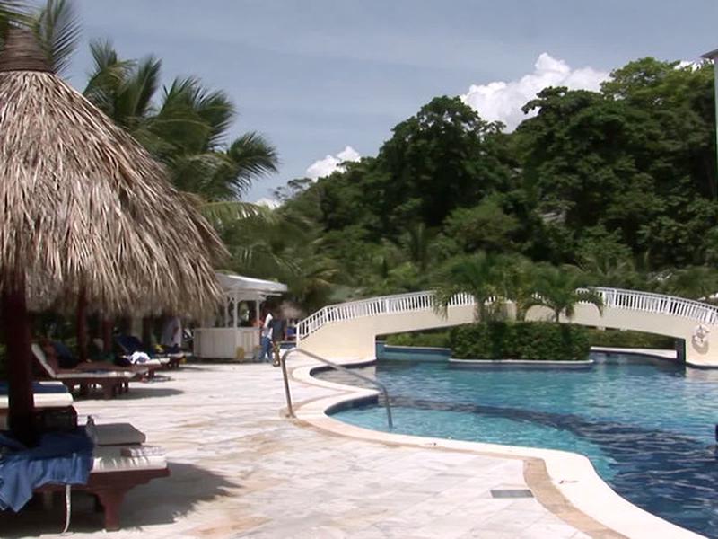 215B1D51668F6093484244E20FE30BAC