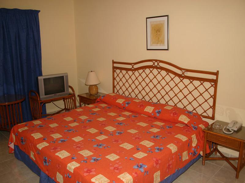 7F32E461348EFCAD31BA628B24808E63