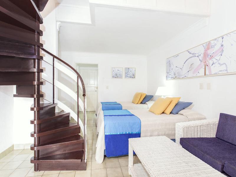 B2CC565AE20CFA3FDC45AAF7F323FC6A