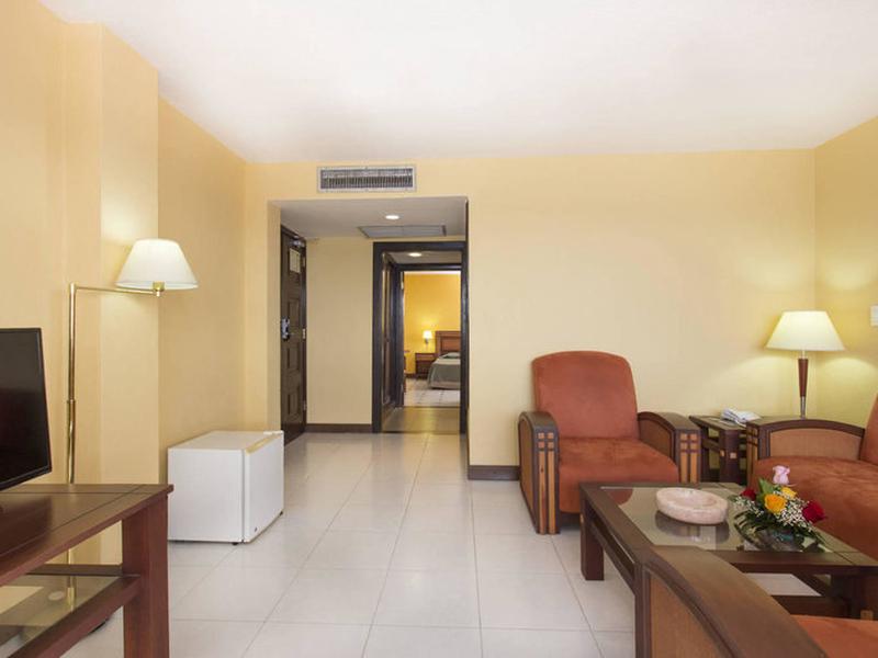 D44A067F9CF3ADD6EC8CAEED6836416B