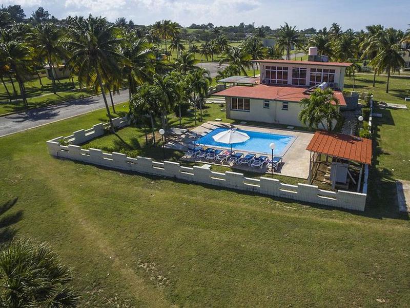 F3403C240409FEEF1BE9B643F6B91FE6