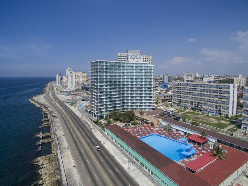 B9E93BAF42AF0FEF8A2D058B70450B4E