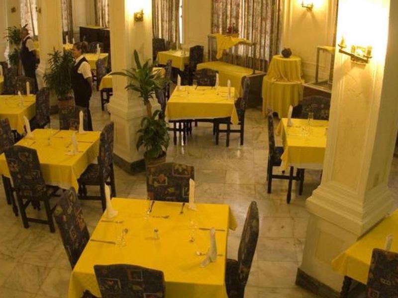 0825772127F08C8B0B03304D63BE4B27