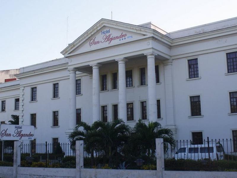 7723BB862E64FECB2D33A1B649D258EC