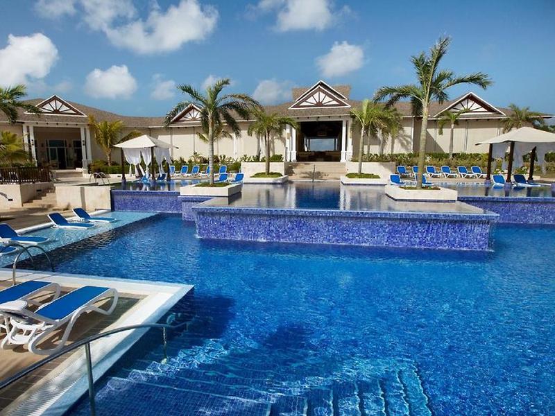 5DFB0C46A5834BC5E57DBD4C3EB04246