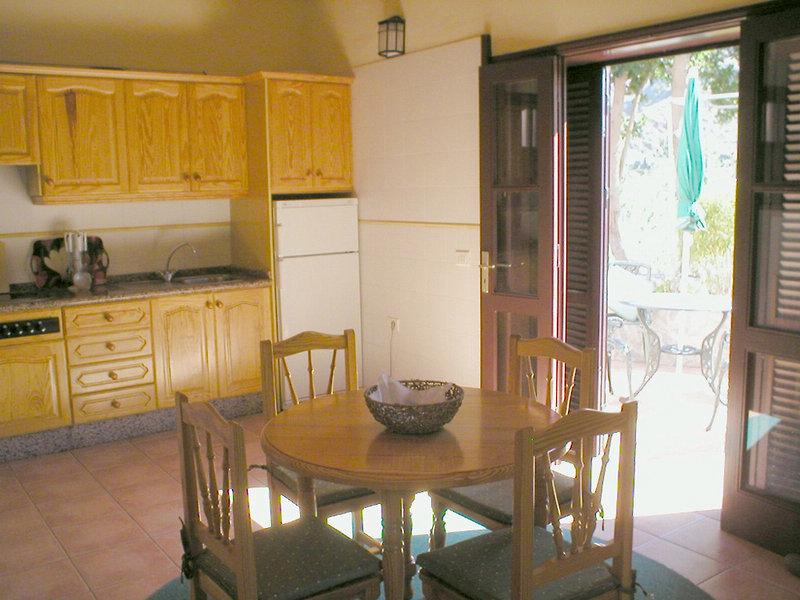 B275212FE6D813902DFC31A8D79926CD