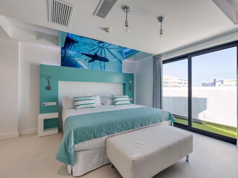 1CEEB6E9D47CD021F827150B42EB2443