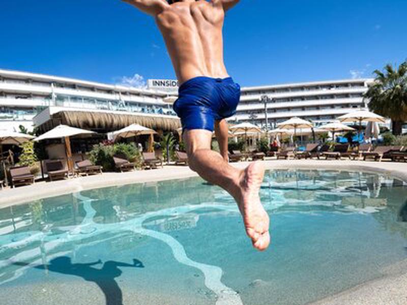 1CD3E9605C67D46A2083AA662BBEFCB0