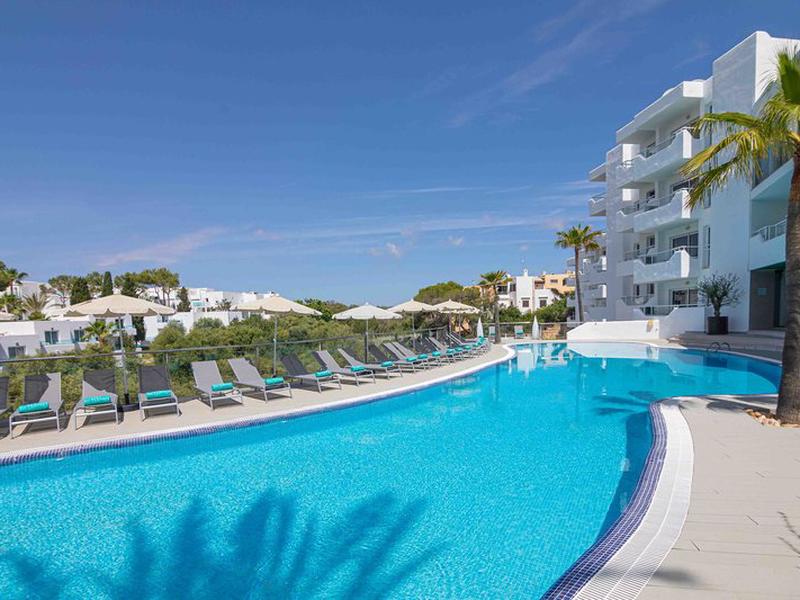 F53C4C6B905DE7CE8395347C35B24877