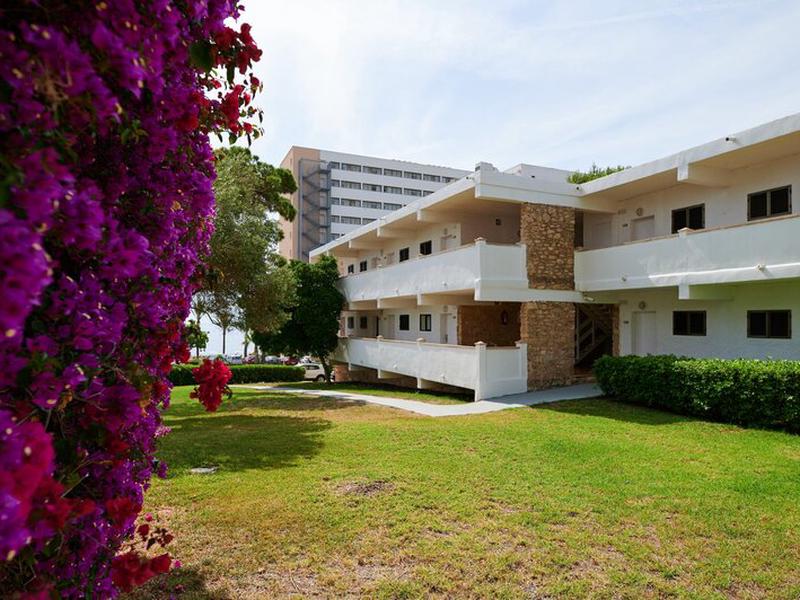 7FEA48716BB9D45B0B6E884ADE4DB4ED