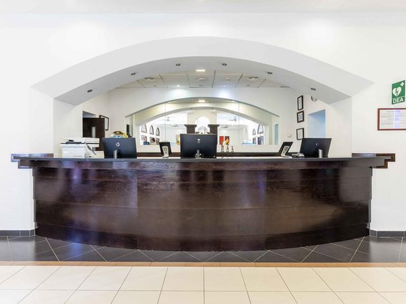 1FCA2AC6902514C7C4070330540D5976