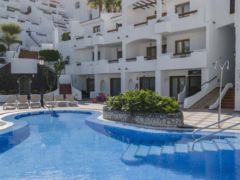 6C803A86C527E46FBCD8B6FABD5B28CD