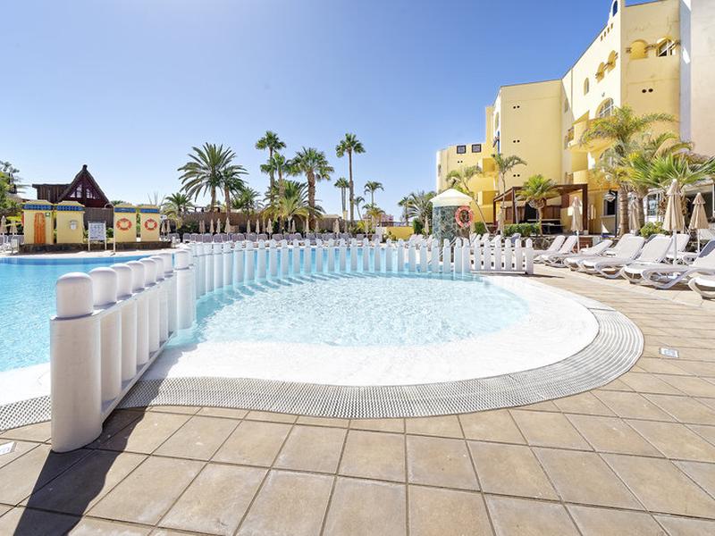 8A3E1D71F505669E44B0A9B774A3E48B