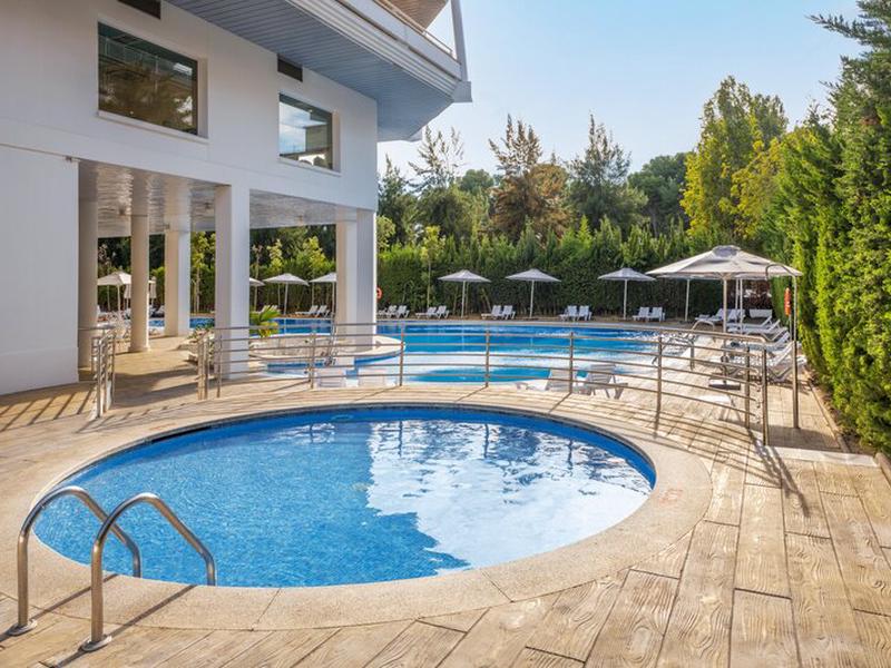 498FF2F769BC74EAADF9811EFC3FEBF1