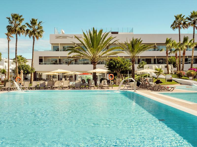 1F963075C532C09F0E7B3B035FE3598A