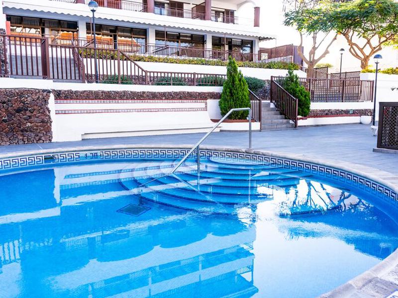 7FC6F6C87C16219D41547A47543649D2