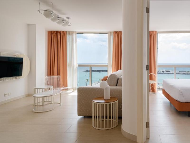 68462FC5744A353818BE76ADDD562987