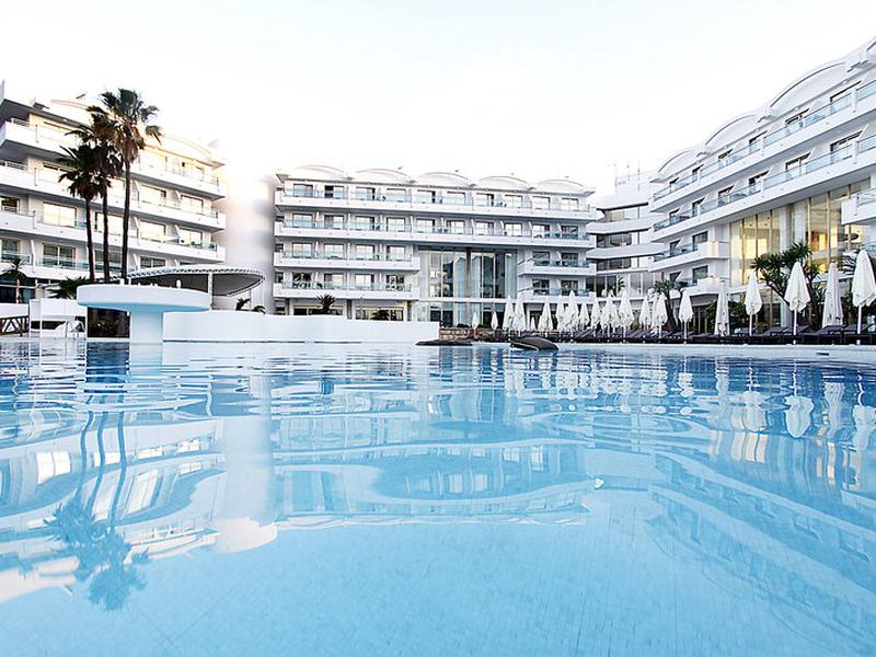 BG Rei del Mediterrani (Adults only 16+)