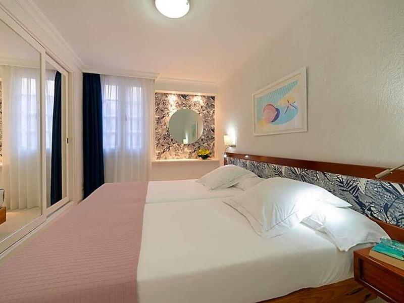 Apartamentos Fariones